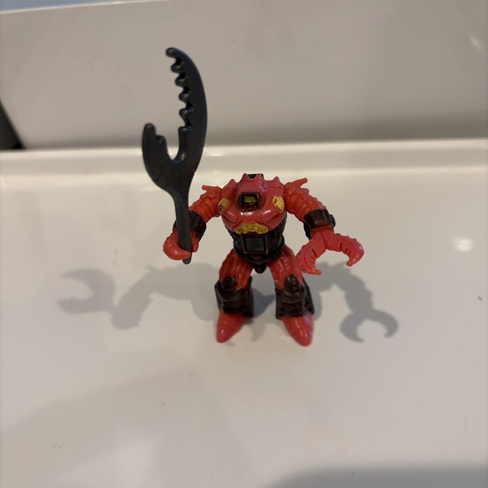 Vintage Takara Hasbro Battle Beasts Crusty Crab 28 Pink Variant Figure w/ Weapon